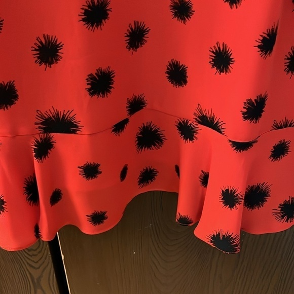 Who What Wear red with black design 3/4 sleeved dress. Size Small. NWT - Picture 6 of 11